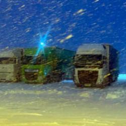 Ilgar ge&ccedil;idi zincirsiz ağır tonajlı ara&ccedil;lara kapatıldı