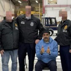 Maduro moda &ccedil;ılgınlığı devam ediyor! Bu sefer yeni modeli saniyeler i&ccedil;inde t&uuml;kendi