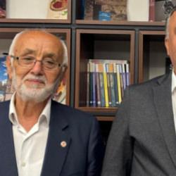 Mahmut Bıyıklı&rsquo;dan Ahmet Taş İ&ccedil;in Taziye Mesajı