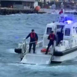 Maltepe'de y&uuml;zmek i&ccedil;in denize girdi, boğularak hayatını kaybetti