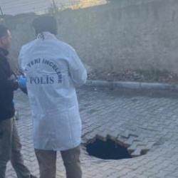 Manisa&rsquo;da yağmur yolu &ccedil;&ouml;kertti, ortaya &ccedil;ıkanlar herkesi şaşırttı