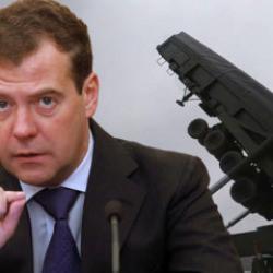 Medvedev'den video ile Avrupa'ya a&ccedil;ık tehdit: Ger&ccedil;ekle y&uuml;zleşelim. İşte alacağınız şey