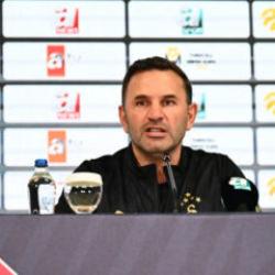 Okan Buruk'tan Fenerbah&ccedil;e'ye teşekk&uuml;r