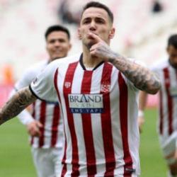 Sivasspor'dan 'Rey Manaj' atağı: 'Ger&ccedil;ekten &ccedil;ok istiyoruz'