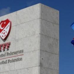 S&uuml;per Kupa'da 2 ma&ccedil; oynandı, 3 takım PFDK'ye sevk edildi