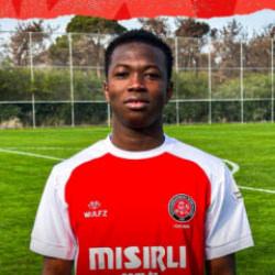 S&uuml;per Lig ekibinden 'sır' gibi transfer: 18'lik futbolcu formayı giydi