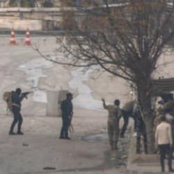 Suriye&rsquo;de yaşanan sıcak &ccedil;atışma anları canlı yayında g&ouml;r&uuml;nt&uuml;lendi