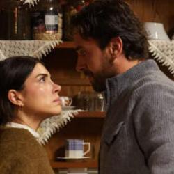 Taşacak Bu Deniz'de hayrete d&uuml;ş&uuml;ren veda! Seyirci beklemiyordu