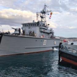 T&uuml;rkiye &ouml;nc&uuml;l&uuml;ğ&uuml;ndeki mayın avlama filosu Karadeniz'e a&ccedil;ıldı