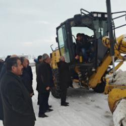 Van, Bitlis, Muş ve Hakkari'de 225 yerleşim yerine ulaşım sağlanamıyor