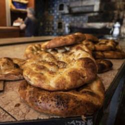 Van'da pide ve &ccedil;&ouml;rek fiyatına zam