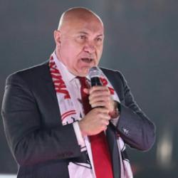 Y&uuml;ksel Yıldırım'dan Musaba s&ouml;zleri: Bedava gibi duruyor ama...