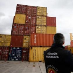 Yurt dışı g&uuml;mr&uuml;k vergisi sınırı 2026: 30 Euro sınırı kalktı mı?