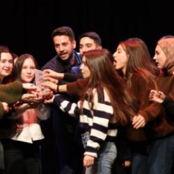 5'inci ESEV Tiyatro G&uuml;nleri&rsquo;nde &ouml;d&uuml;l heyecanı