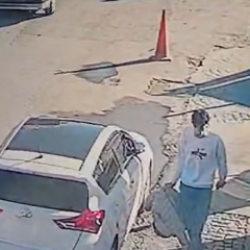 Kuyumcu &ccedil;alışanı kasayı boşaltıp otelde parti verdi