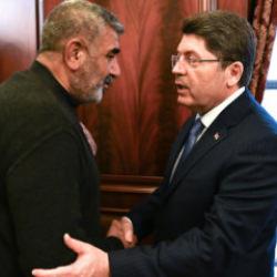 Adalet Bakanı Tun&ccedil;, Rojin Kabaiş'in ailesiyle g&ouml;r&uuml;şt&uuml;