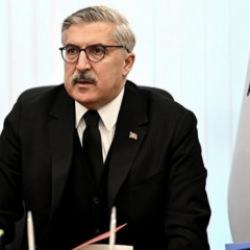 AK Partili Yayman, dijital tehditlere karşı alınacak tedbirleri anlattı