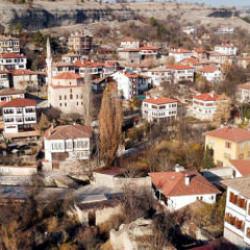 Amasra ve Safranbolu 2025&rsquo;te 3 milyonun &uuml;zerinde ziyaret&ccedil;i ağırladı