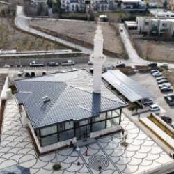 Ankara'da kendi kendine yeten cami modeli: G&uuml;neş enerjisiyle t&uuml;m giderler karşılanıyor