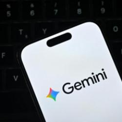 Apple ve Google dev iş birliğini duyurdu. Siri ve Apple Intelligence geleceğe taşınıyor.