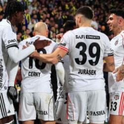 Beşiktaş'a 7 ay &ouml;nce gelmişti: Eski takımına geri g&ouml;nderildi