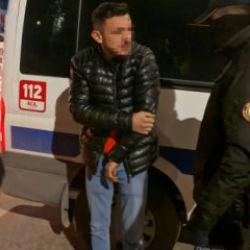 Bı&ccedil;aklanan gen&ccedil; korku dolu anları anlattı: "Ka&ccedil;masaydım beni &ouml;ld&uuml;r&uuml;rd&uuml;"