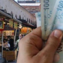 Esnafın &ouml;n&uuml;ndeki engeller kaldırılmalı! TESK başkanından bankalara &ccedil;ağrı