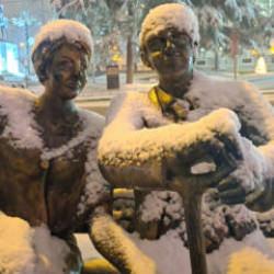 Bursa'da lapa lapa kar yağışı! Kent beyaza b&uuml;r&uuml;nd&uuml;