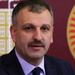 Cumhurbaşkanı Başdanışmanı Saral'dan "g&uuml;mr&uuml;k vergisi" a&ccedil;ıklaması: Fırsat&ccedil;ılık ve istismar