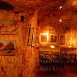 D&uuml;nyanın en sıra dışı k&ouml;y&uuml;! Vizesiz seyahat etme imkanı sağlıyor...