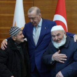 Erdoğan'ın baston hediye ettiği Recep amcadan duygusal s&ouml;zler