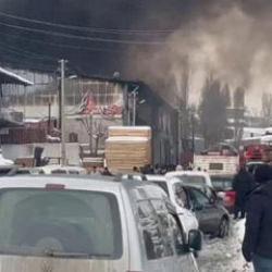 Erzurum'da kereste fabrikasında patlama! 