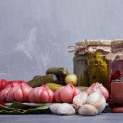 Fermente gıda paketleri: turşu, Kombucha ve kimchi setleri