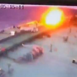 G&ouml;r&uuml;nt&uuml;ler ortaya &ccedil;ıktı... Yunan tankerlerinin vurulduğu anlar!