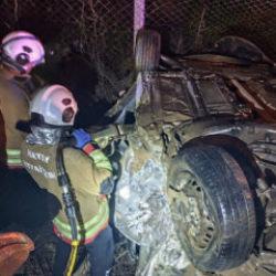 Hatay'da korkun&ccedil; kaza: &Ccedil;arpışan ara&ccedil;lardan biri takla attı: 2 &ouml;l&uuml;, 3 yaralı