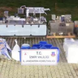 İzmir'de 1,6 ton uyuşturucu hap ham maddesi ele ge&ccedil;irildi