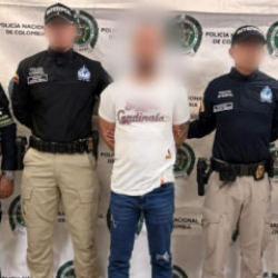 Kolombiya'da uyuşturucu ka&ccedil;ak&ccedil;ılığıyla su&ccedil;lanan T&uuml;rk vatandaşına g&ouml;zaltı