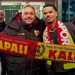 Manchester City'nin 21 yaşındaki stoperi Kayserispor'a transfer oldu