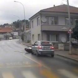 Sakarya&rsquo;da otomobilin &ccedil;arptığı 77 yaşındaki yaşlı kadından acı haber