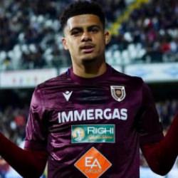 Samsunspor Serie B'yi sallayan gurbet&ccedil;i yıldızı renklerine bağladı