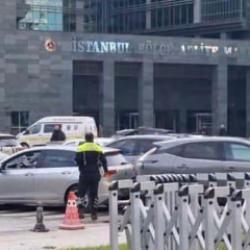 SON DAKİKA: Adliyede silahlı saldırı! Savcı, eski eşi olan kadın hakimi vurdu