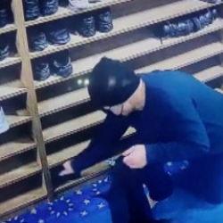 Sultangazi'de camiye dadanan hırsız cemaati mağdur etti