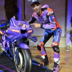 Toprak Razgatlıoğlu'nun MotoGP'de yarışacağı motosiklet tanıtıldı: Tarih yazmaya geldim