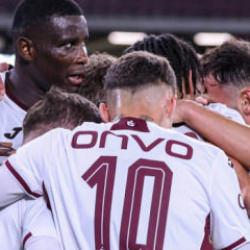 Trabzonspor'un yıldızına Avrupa'dan teklif var: Pazarlıklar s&uuml;r&uuml;yor