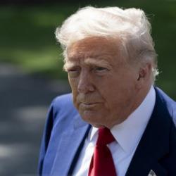 Trump'tan NATO'ya Gr&ouml;nland &ccedil;ağrısı: Almamıza &ouml;nc&uuml;l&uuml;k edin