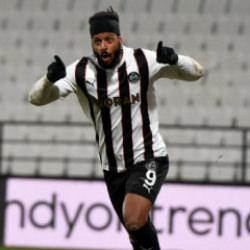 33 yaşındaki Fransız forvet Birinci Lig&rsquo;de fırtınalar estiriyor