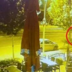 Alkoll&uuml; s&uuml;r&uuml;c&uuml;n&uuml;n &ccedil;arptığı polis memuru 19 ay sonra şehit oldu