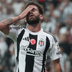 Beşiktaş, Rafa Silva'nın ayrılığını a&ccedil;ıkladı! İşte yeni takımı