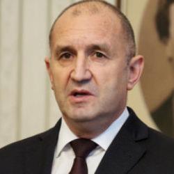 Bulgaristan Cumhurbaşkanı Rumen Radev, istifa etme kararı aldığını duyurdu