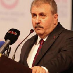 Destici'den bayrağa saldırıya tepki: T&uuml;rk&rsquo;e kefen bi&ccedil;enin &ouml;l&uuml;m&uuml; korkun&ccedil; olur!